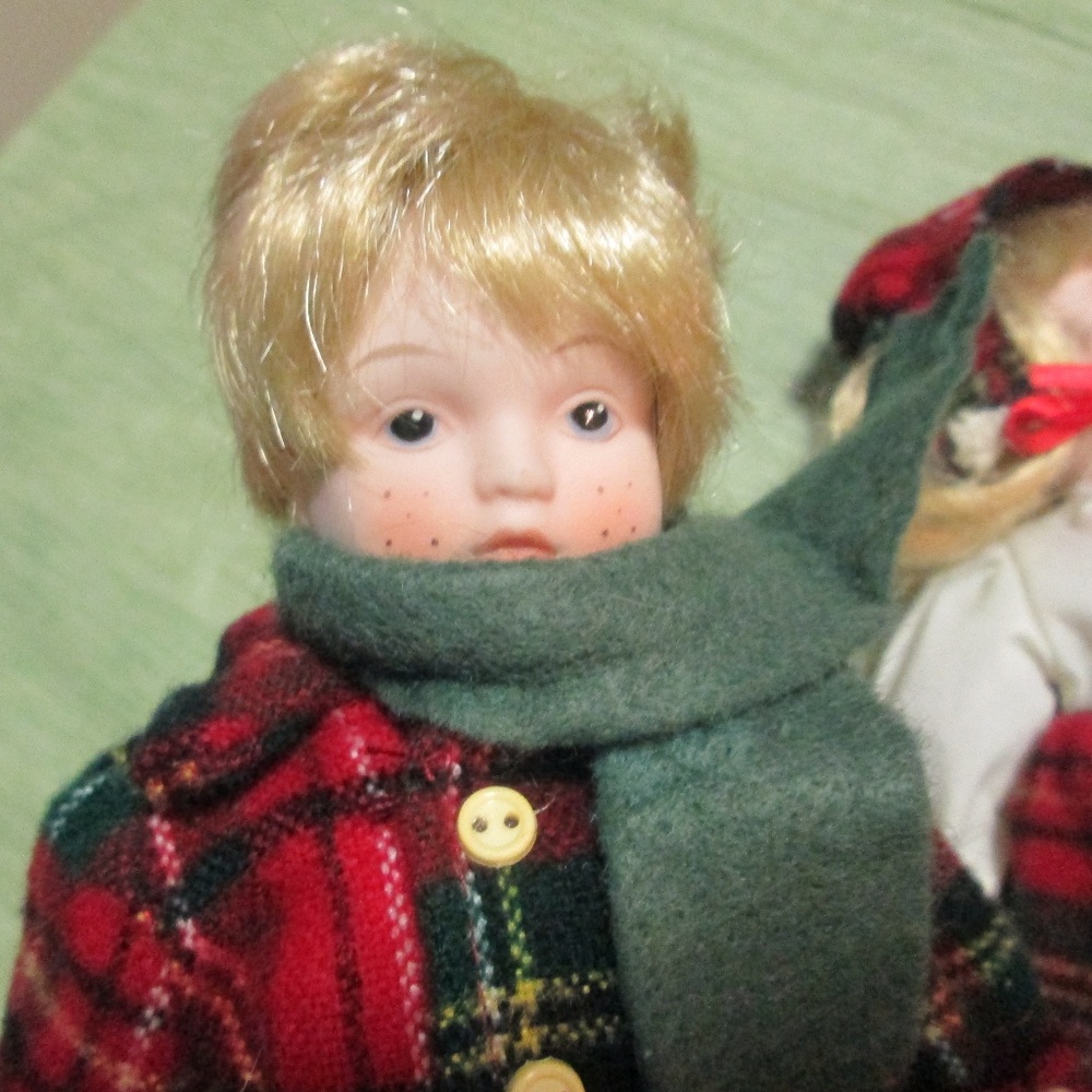 2 LITTLE DOLL " - Picture 2 of 6